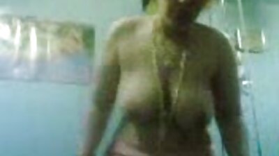 Гола британска съпруга българско порно в Niqab and Heels